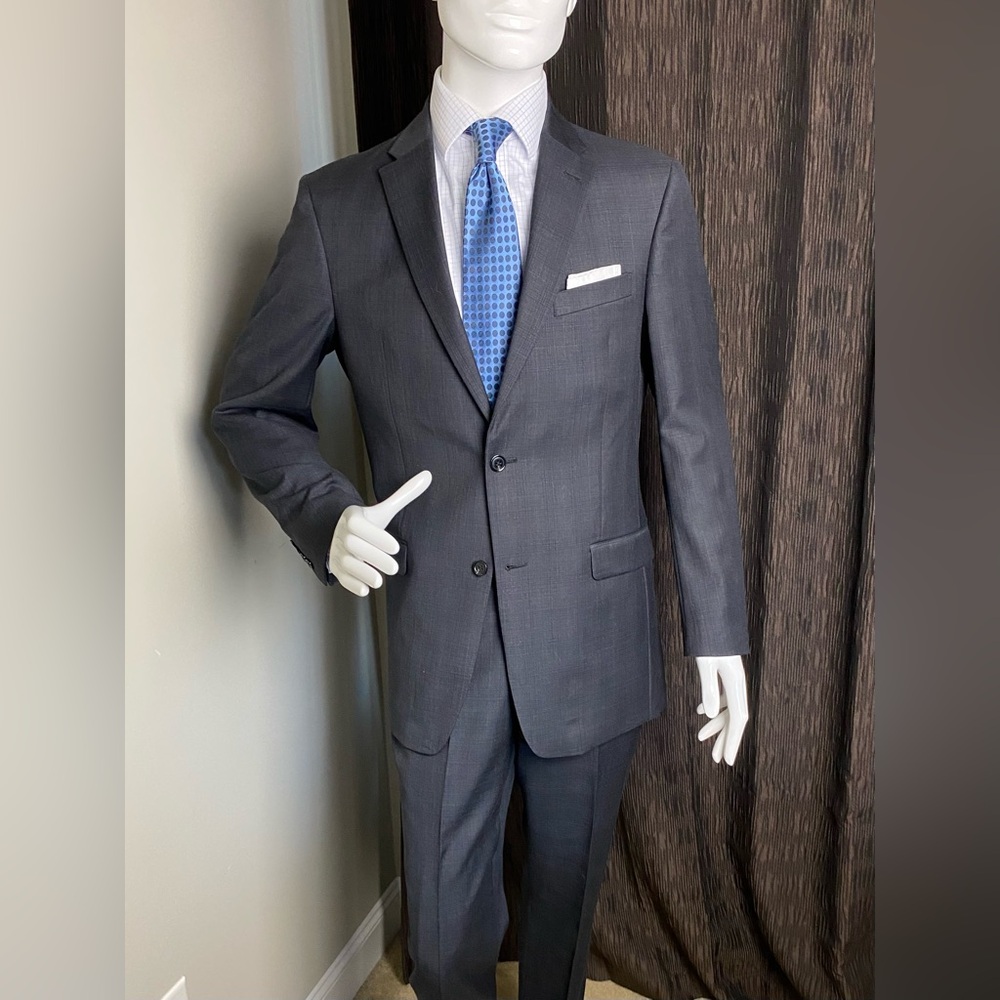 Tommy Hilfiger Gray Suit with Blue Tie